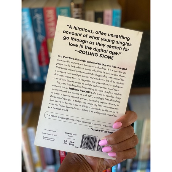 🪩3 for $15🪩 Modern Romance by Aziz Ansari - Picture 2 of 3
